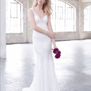 MADISON JAMES wedding dress style MJ211 size 12
